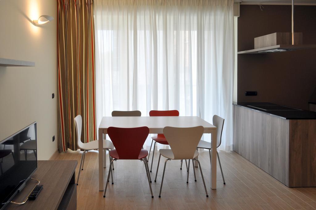 Bb Hotels Aparthotel Bicocca Milan Room photo